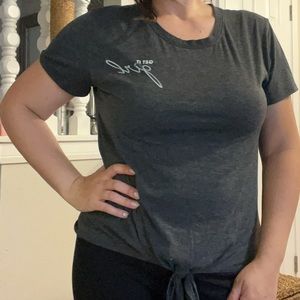 GET IT GIRL top, tie front, Sz L